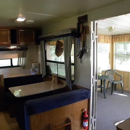 Countryside Campground-3